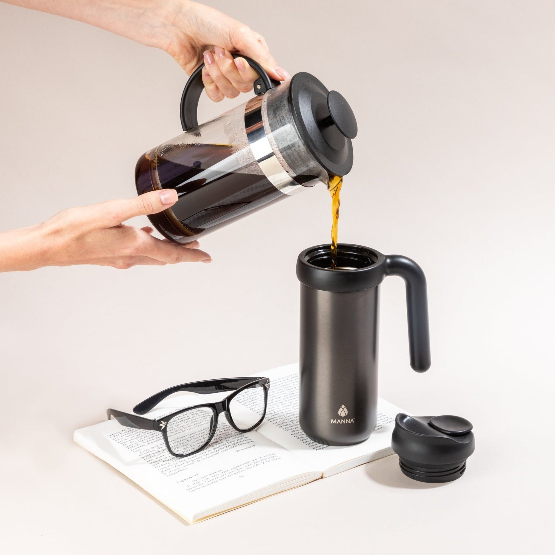 16-oz-mocha-travel-mug-c9 MAN_Website_Mocha_L_03.jpg